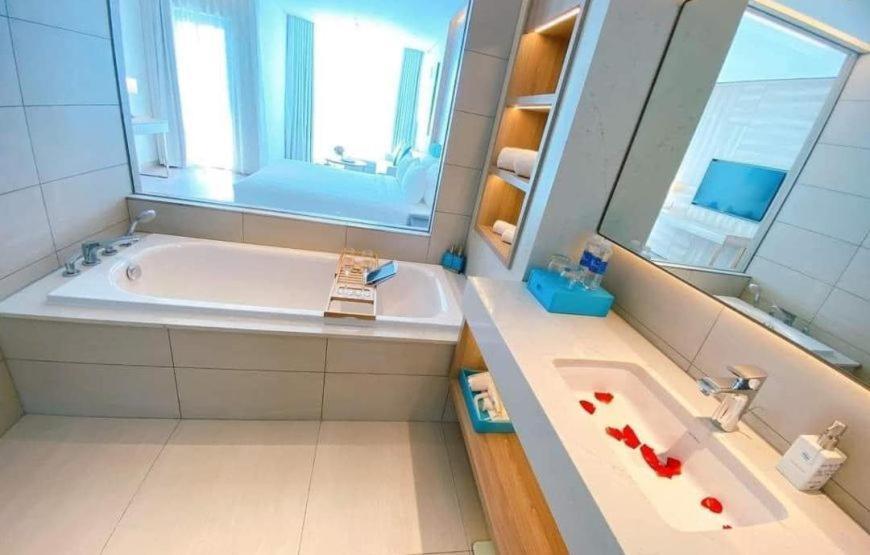 A La Carte Halong Bay Aparthotel Ha Long Exteriör bild